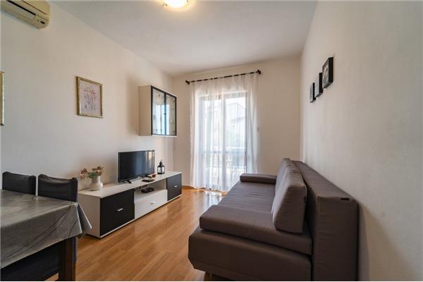 Apartment A3, for 6 persons