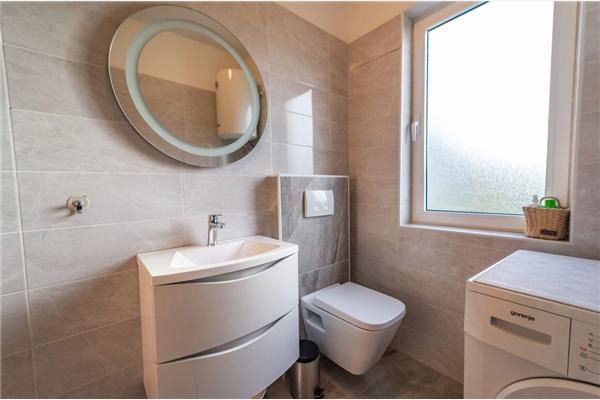 Apartment A4, for 8 persons