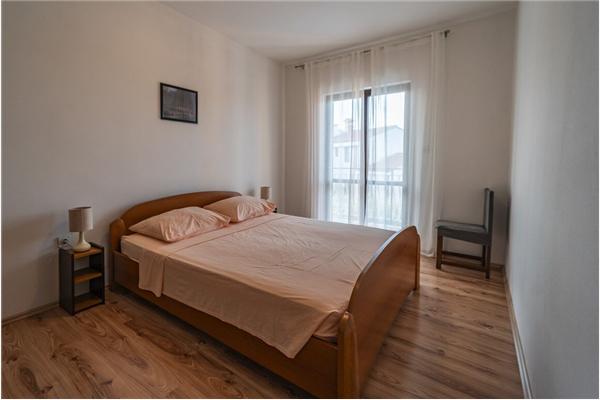 Apartment A4, for 8 persons