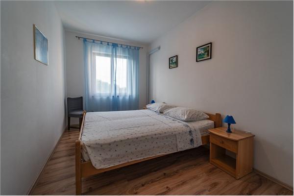 Apartment A4, for 8 persons