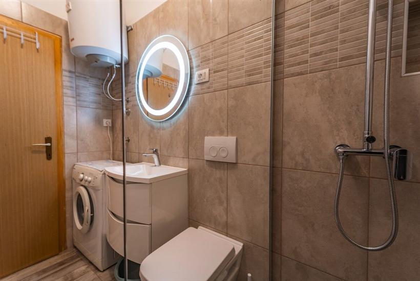 Apartment A5, for 4 persons