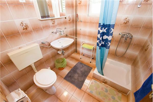 Apartment A6, for 2 persons