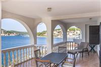 Apartment A7, for 4 persons