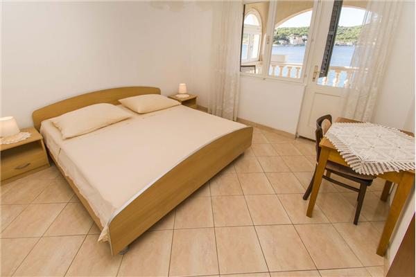 Apartment A7, for 4 persons