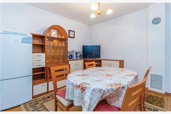 Apartment A2, for 4 persons