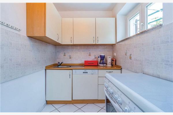 Apartment A2, for 4 persons