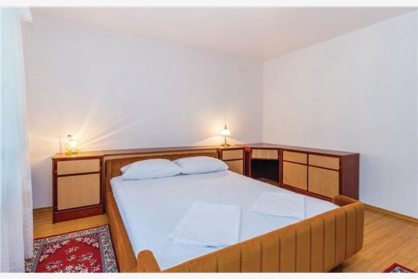 Apartment A2, for 4 persons