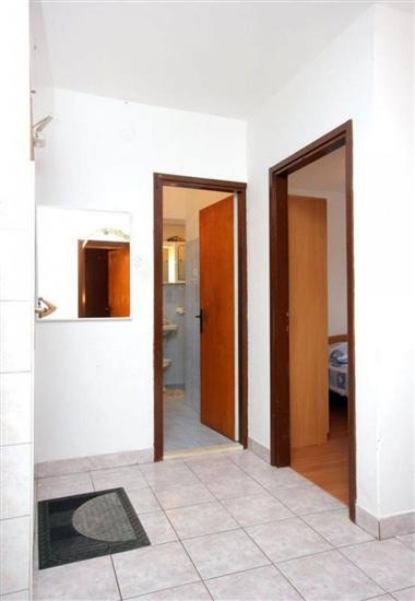 Apartment A1, for 8 persons