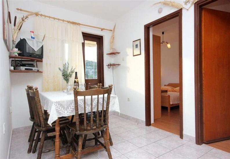 Apartment A1, for 8 persons