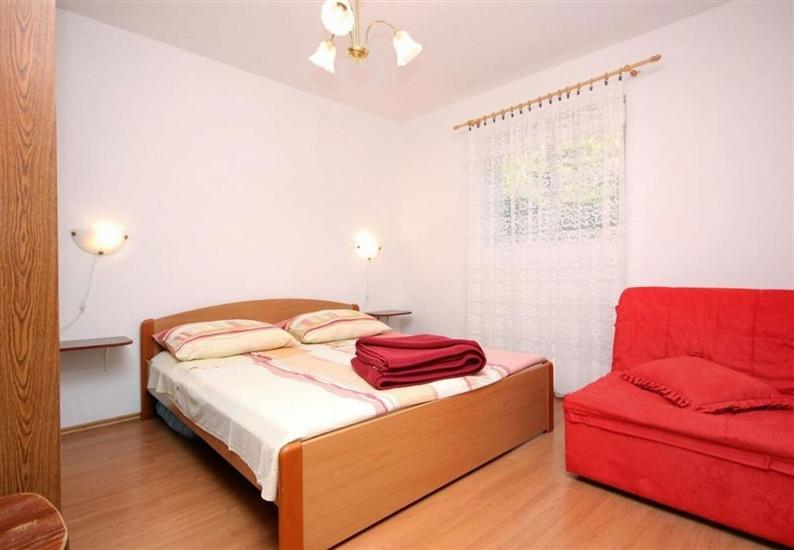 Apartment A1, for 8 persons
