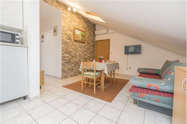 Apartment A5, for 3 persons