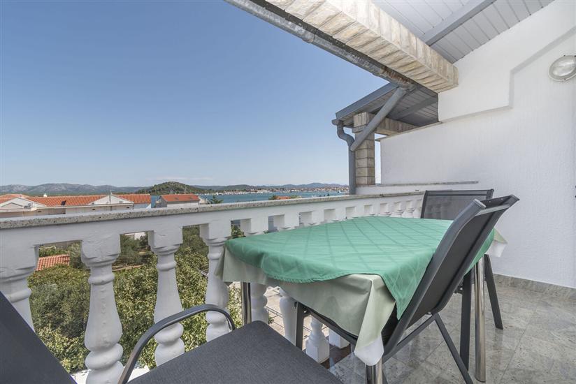 Apartment A5, for 3 persons