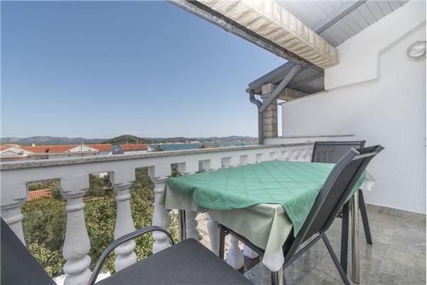 Apartment A5, for 3 persons