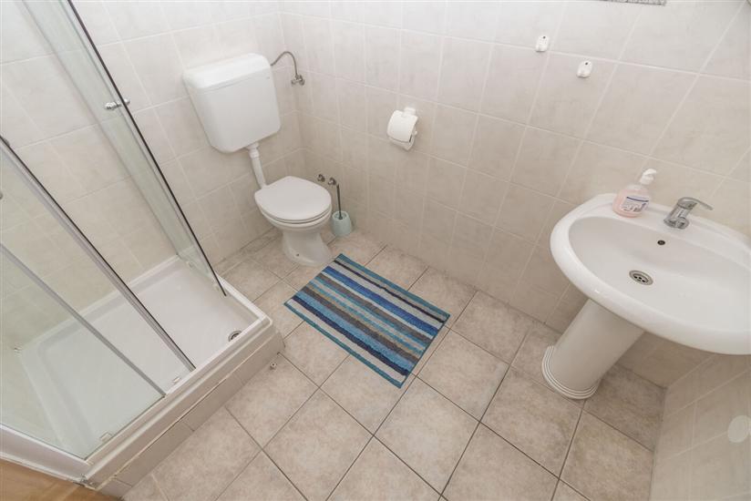 Apartment A5, for 3 persons