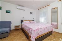 Apartment A1, for 3 persons
