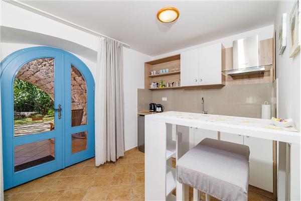 Apartment A1, for 3 persons