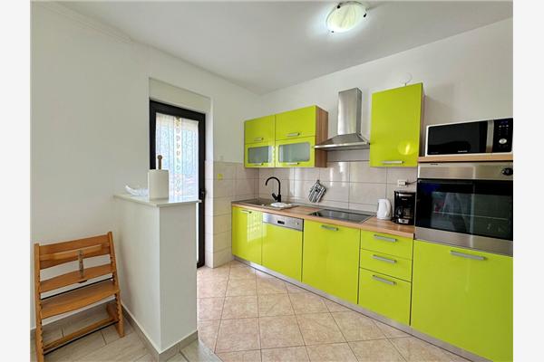 Apartment A1, for 6 persons