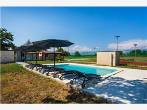 Hiša Relax with pool and private tennis court Posedarje, Hiša na samem, Kvadratura 80,00 m2, Namestitev z bazenom