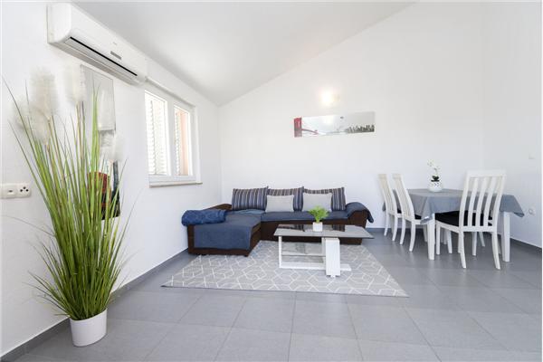Apartment A1, for 4 persons