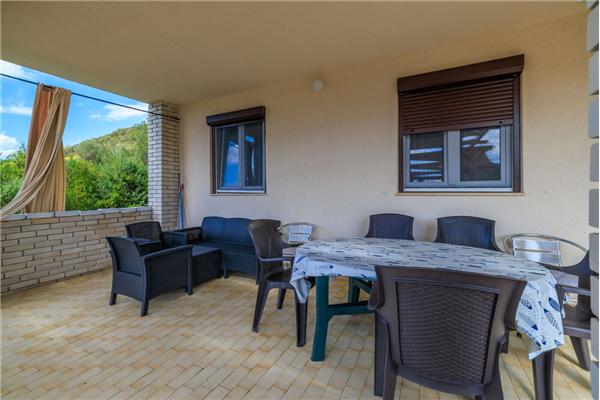 Apartment A1, for 8 persons