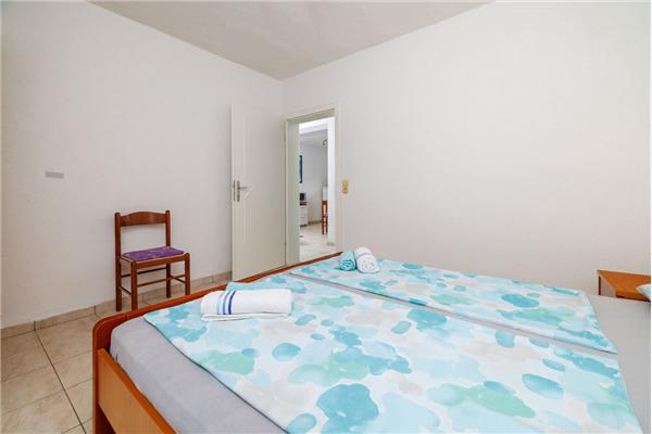 Apartment A1, for 3 persons