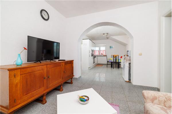 Apartment A2, for 5 persons