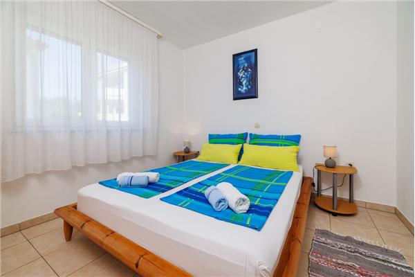 Apartment A4, for 7 persons