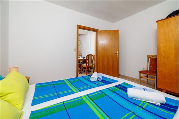 Apartment A4, for 7 persons