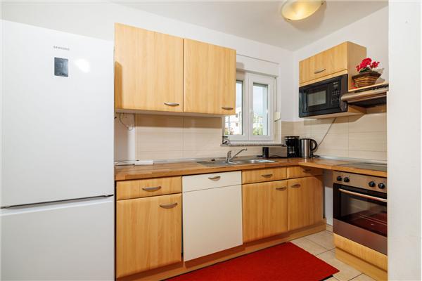 Apartment A4, for 7 persons