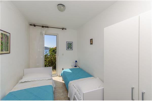 Apartment A1, for 6 persons