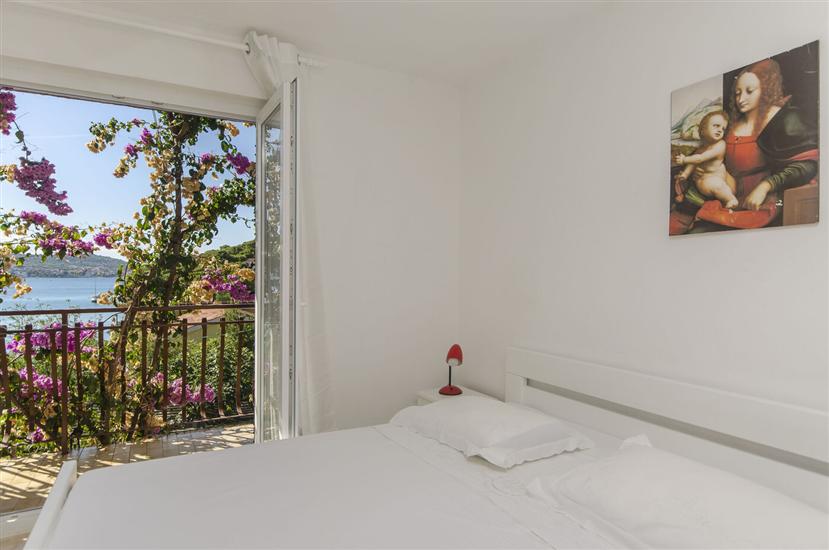 Apartment A1, for 6 persons