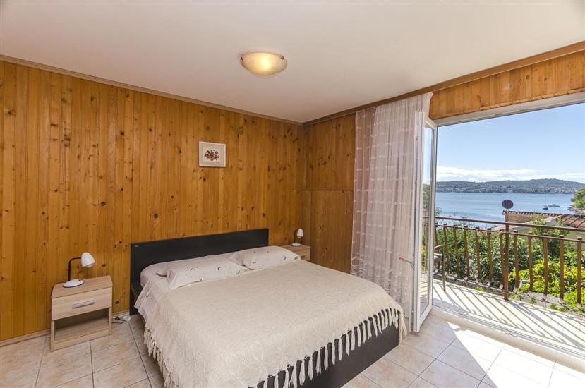 Apartment A1, for 6 persons