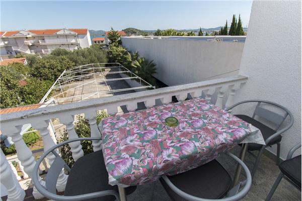 Apartment A4, for 4 persons