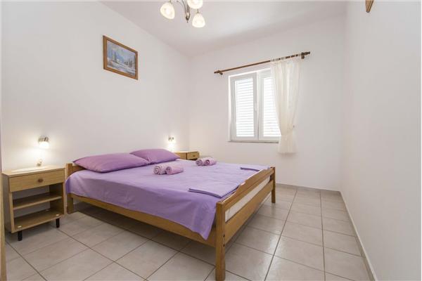 Apartment A4, for 4 persons