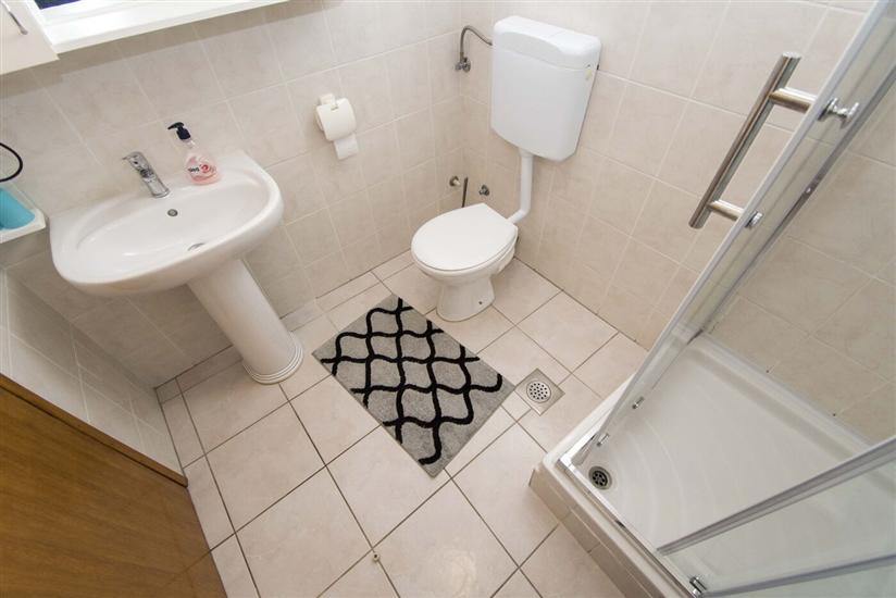 Apartment A4, for 4 persons