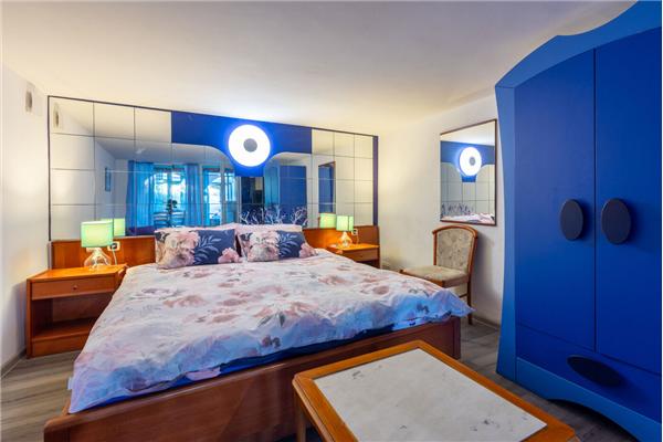 Apartment A1, for 6 persons