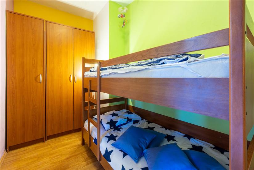 Apartment A1, for 6 persons
