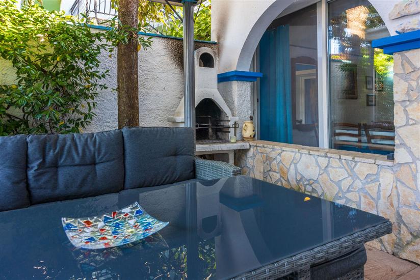 Apartment A1, for 6 persons