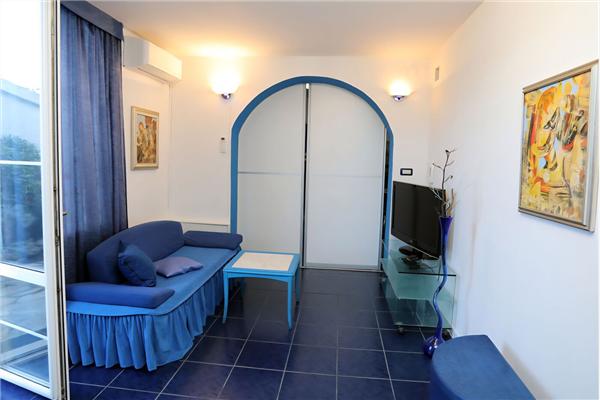 Apartment A2, for 6 persons