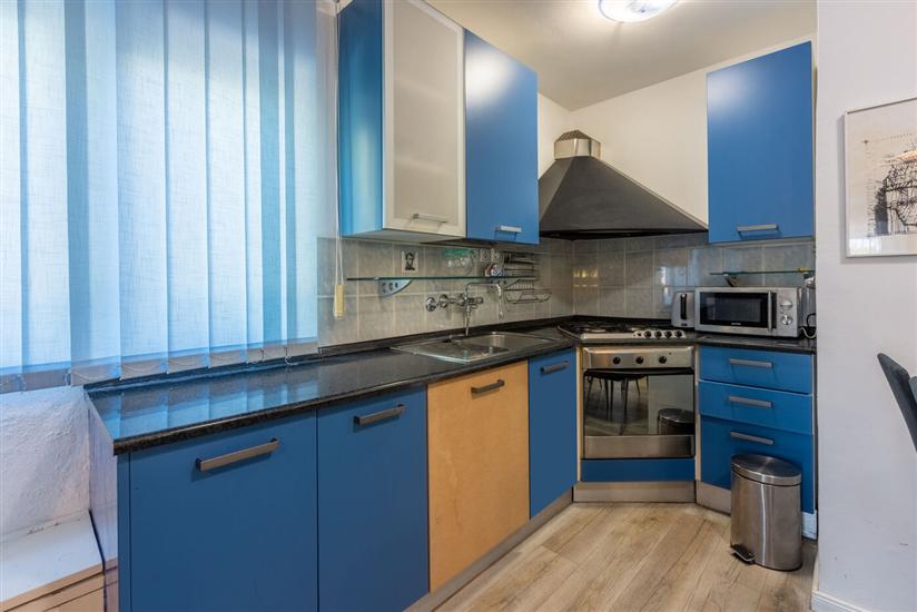 Apartment A3, for 6 persons