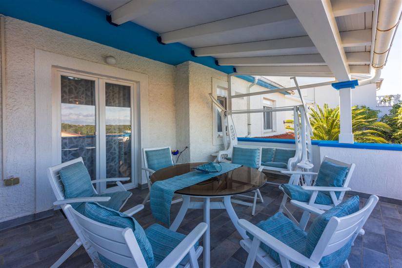 Apartment A3, for 6 persons