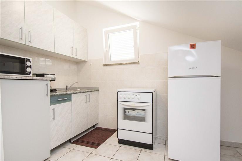 Apartment A6, for 5 persons