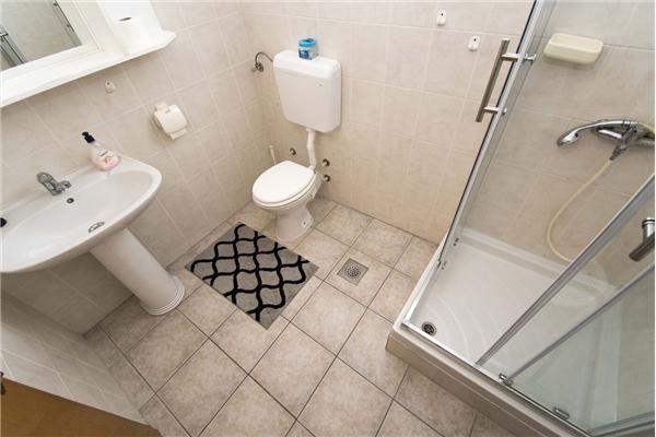 Apartment A6, for 5 persons