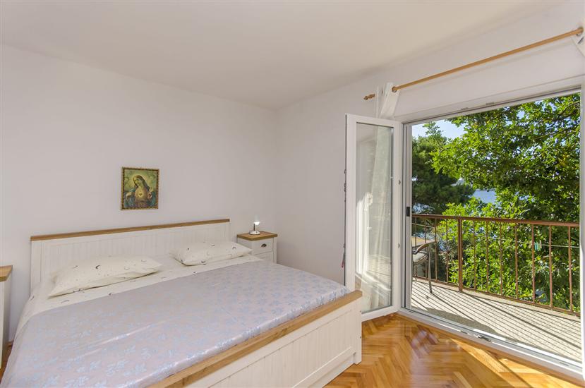 Apartment A2, for 3 persons