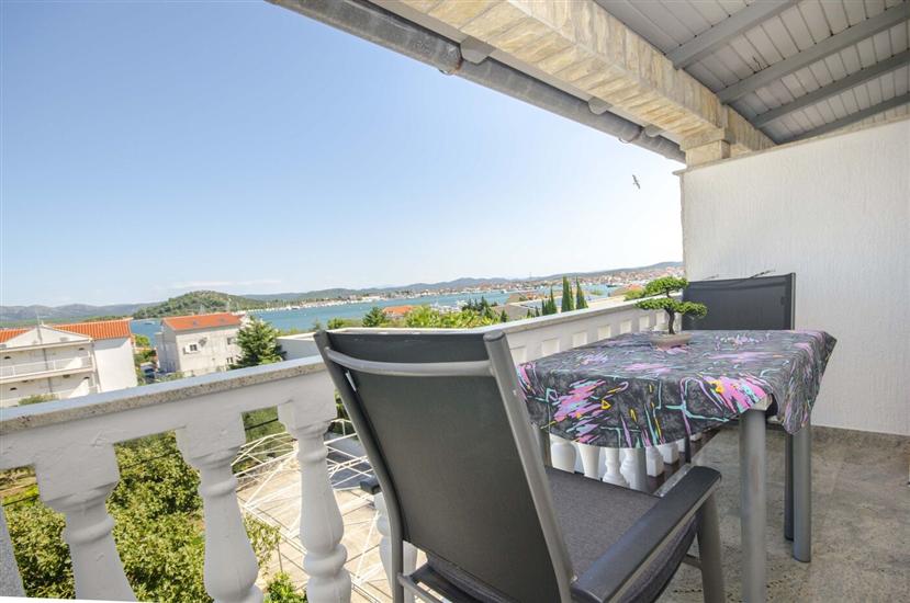 Apartment A7, for 2 persons