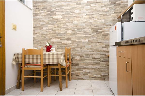 Apartment A7, for 2 persons