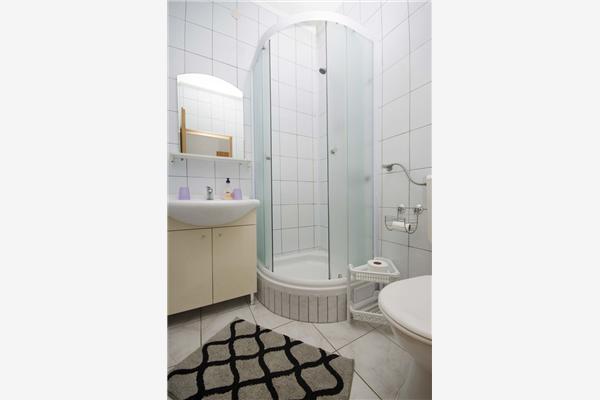 Apartment A7, for 2 persons