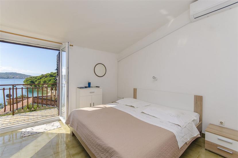 Apartment A5, for 2 persons