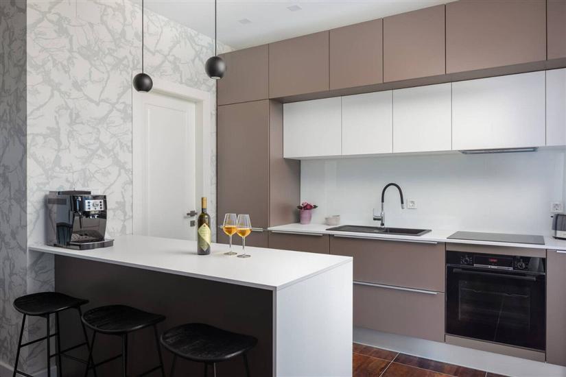 House K1, for 12 persons