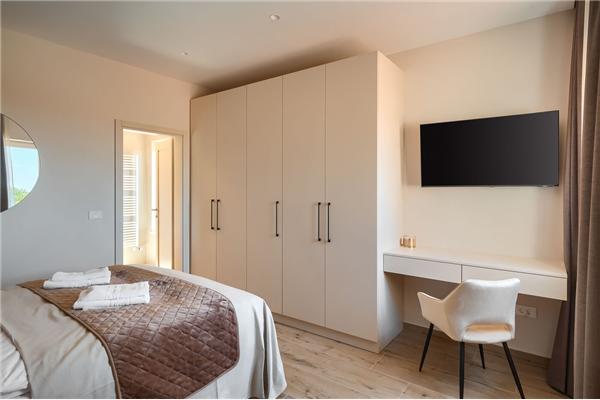 House K1, for 8 persons